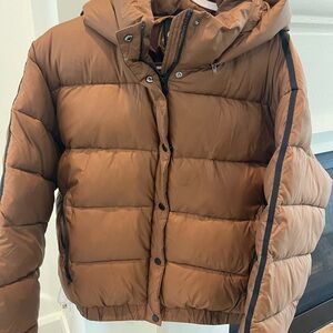 Alo Aspen Love Puffer jacket - L